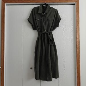 Women's Green Button-Up Dress